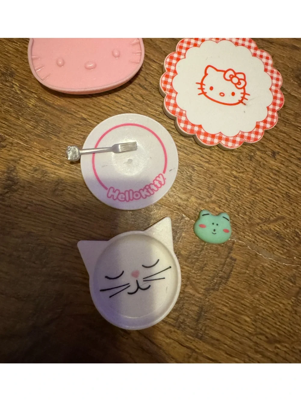 Hello kitty tea set & kitchen accessories for American Girl Dolls 18 inch dolls